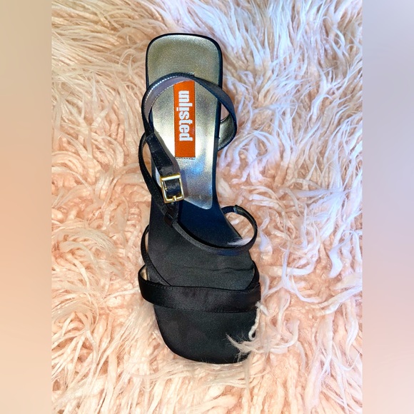 1990s Kenneth Cole Unlisted Women’s Black Strappy Square Kitten Heels Size 9.5 - Picture 9 of 9